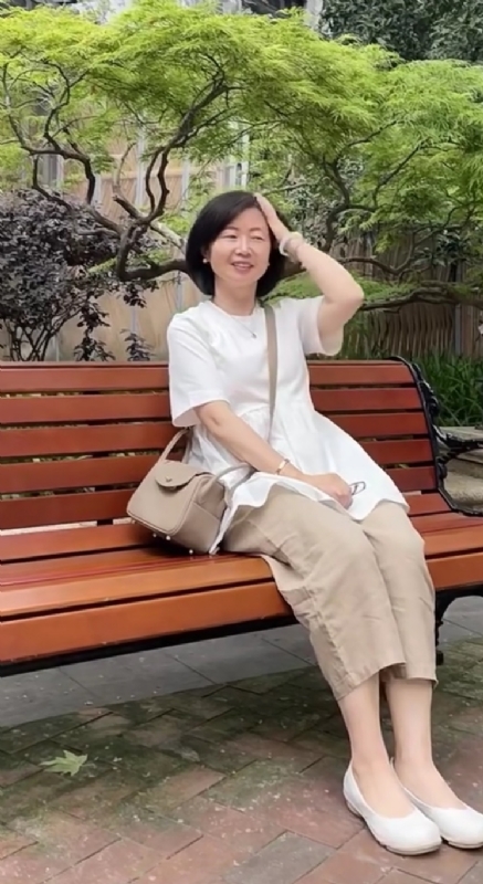千年老母猪的第四张照片--烟台相亲服务中心