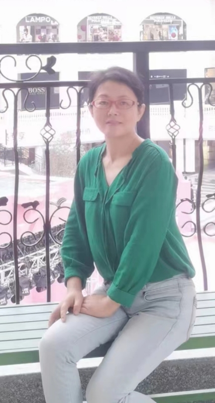 丽华的第七张照片--烟台相亲服务中心