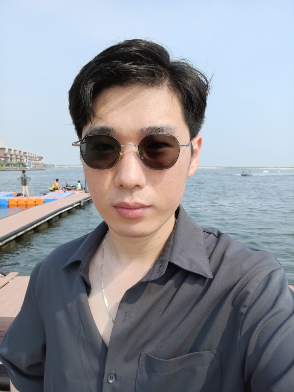 春风十里的第三张照片--烟台相亲服务中心