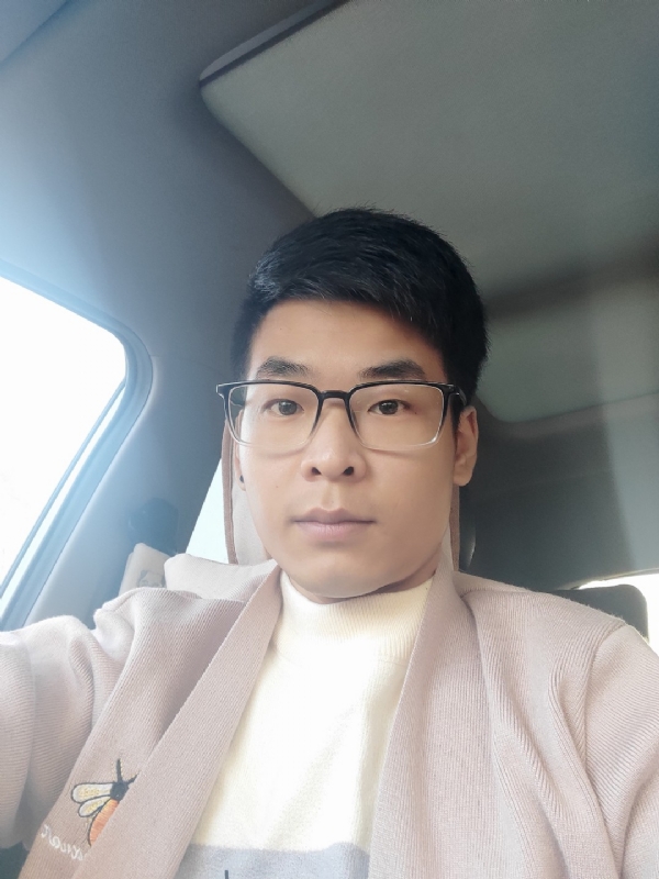 小奕的第一张照片--烟台相亲服务中心