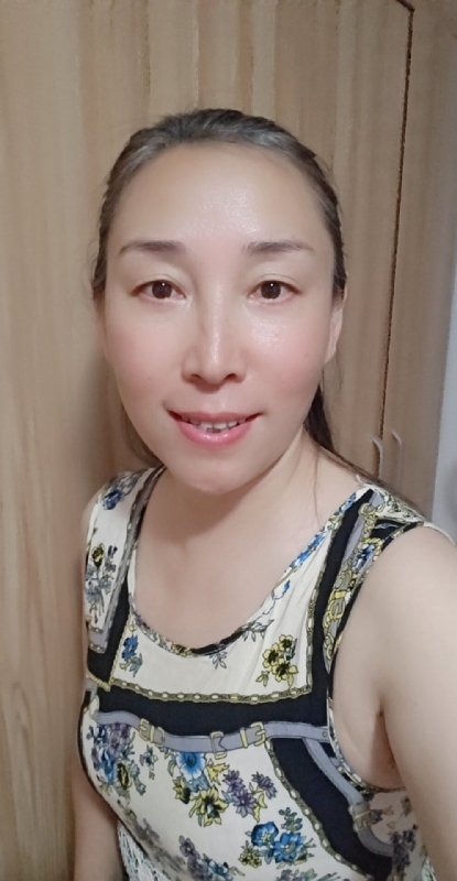 晓琴的第一张照片--烟台相亲服务中心