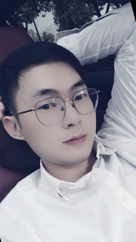 哈哈的第一张照片--烟台相亲服务中心