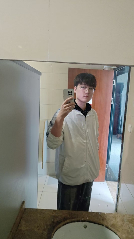 高大毛的第一张照片--烟台相亲服务中心