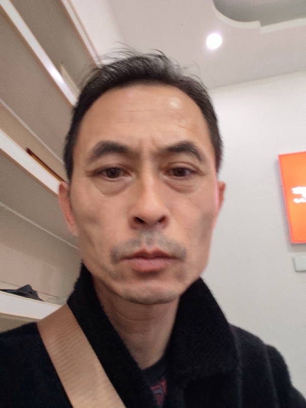 清晨阳光的第一张照片--烟台相亲服务中心