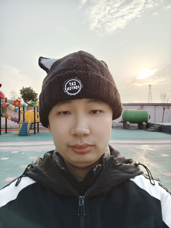 王连杰的第一张照片--烟台相亲服务中心