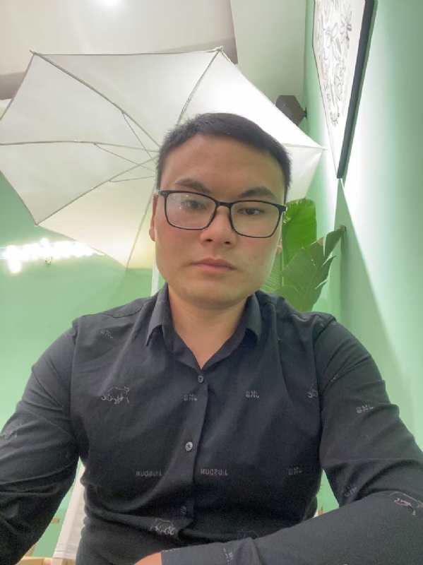 像风一样自由的第一张照片--烟台相亲服务中心