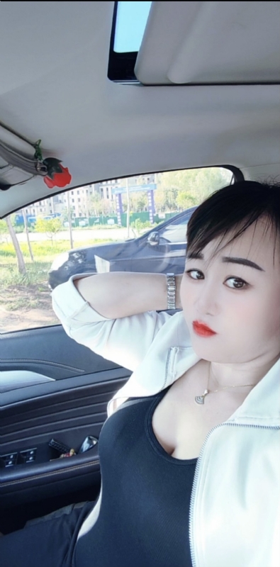 王芳燕的第一张照片--烟台相亲服务中心