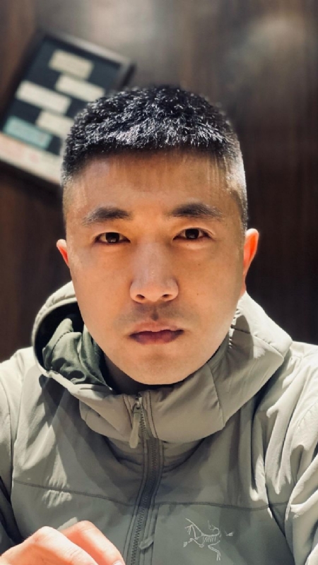 山中何缘的第二张照片--烟台相亲服务中心