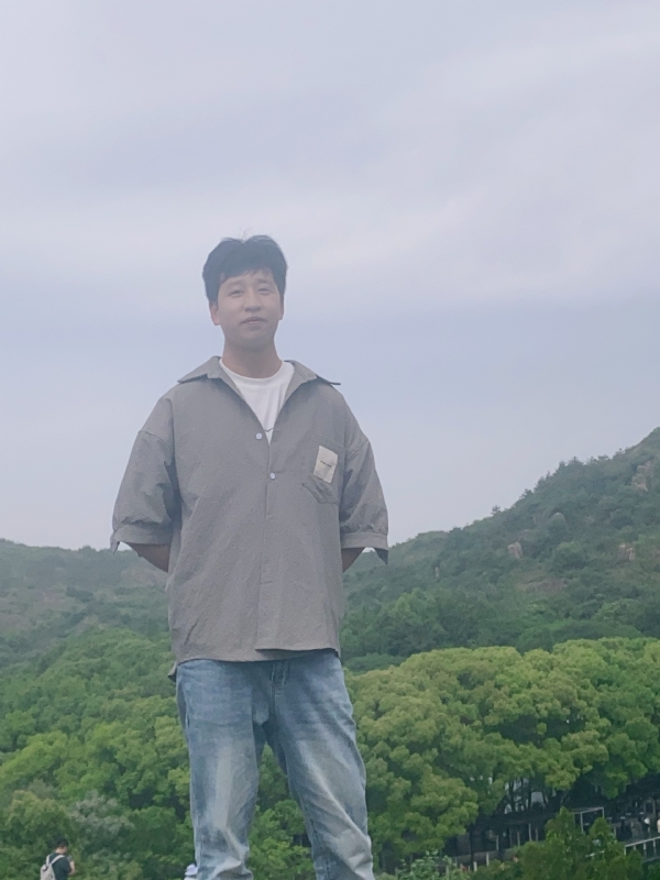 渐行渐远的第二张照片--烟台相亲服务中心