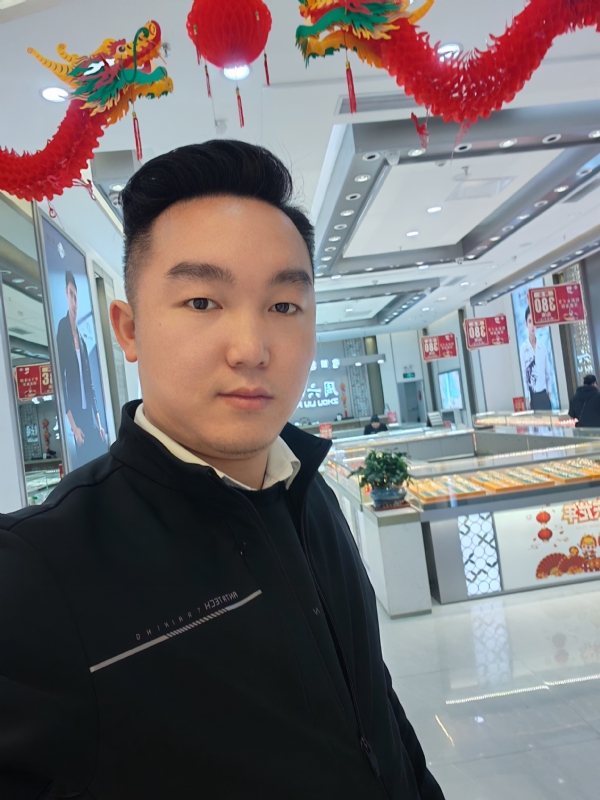 龍鳯壹生美的第一张照片--烟台相亲服务中心
