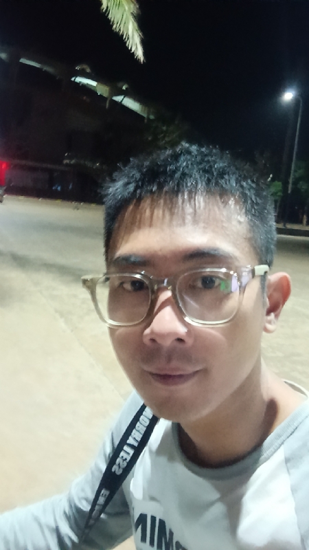 龙龙的第二张照片--烟台相亲服务中心