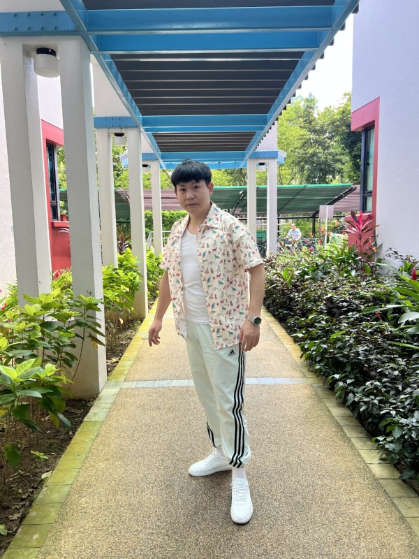 勇敢向前的第一张照片--烟台相亲服务中心