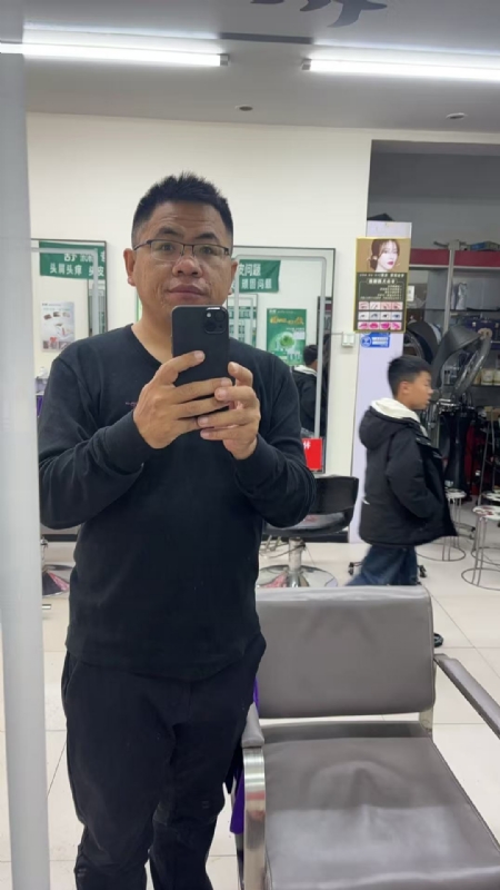 王计盖的第一张照片--烟台相亲服务中心