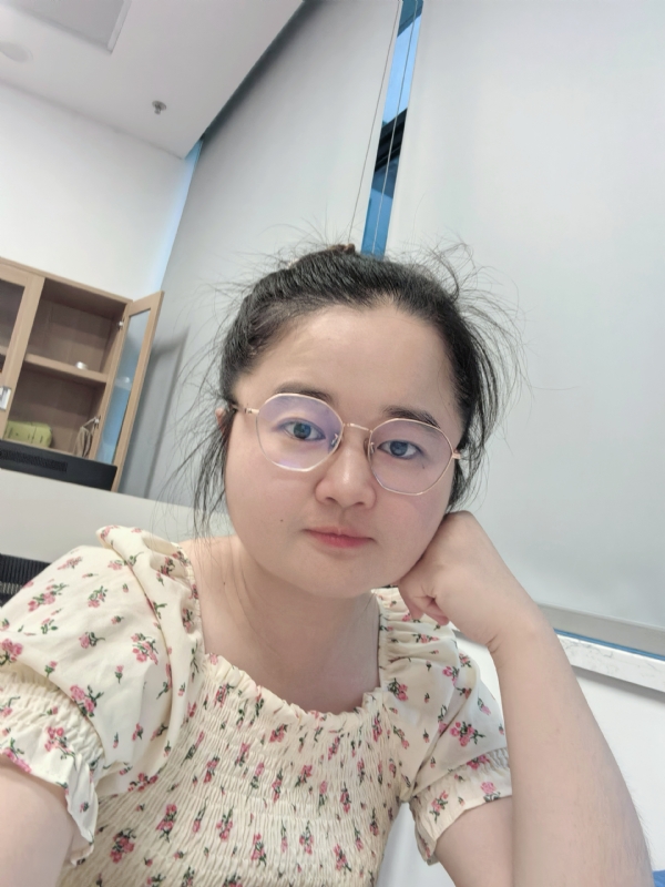 盼盼的第一张照片--烟台相亲服务中心