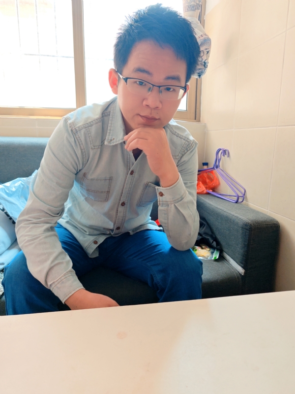 红尘一粟的第一张照片--烟台相亲服务中心