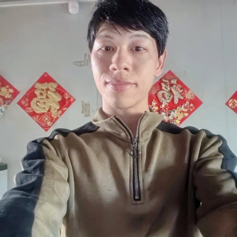 夏风微凉的第二张照片--烟台相亲服务中心