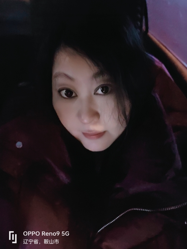 羽璨的第一张照片--烟台相亲服务中心