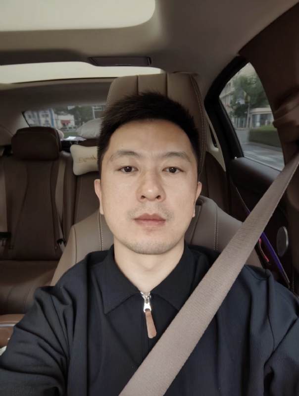 Jason的第二张照片--烟台相亲服务中心