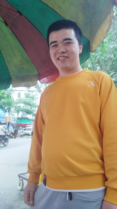 海中寻花柳的第一张照片--烟台相亲服务中心