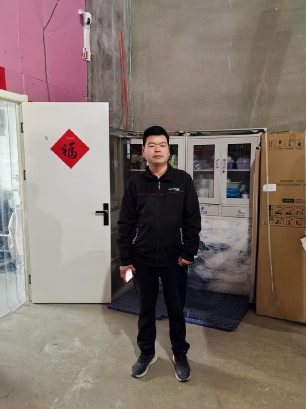 Ltt123的第一张照片--烟台相亲服务中心