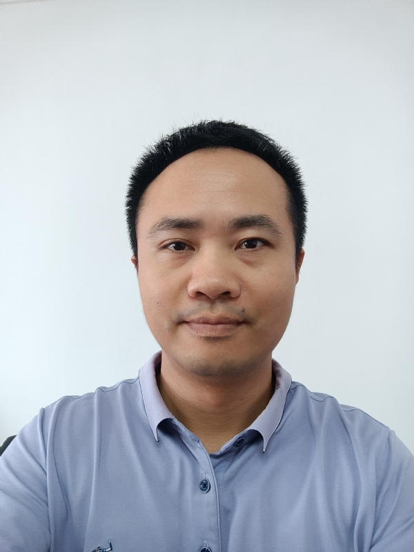 海口相亲的第三张照片--烟台相亲服务中心